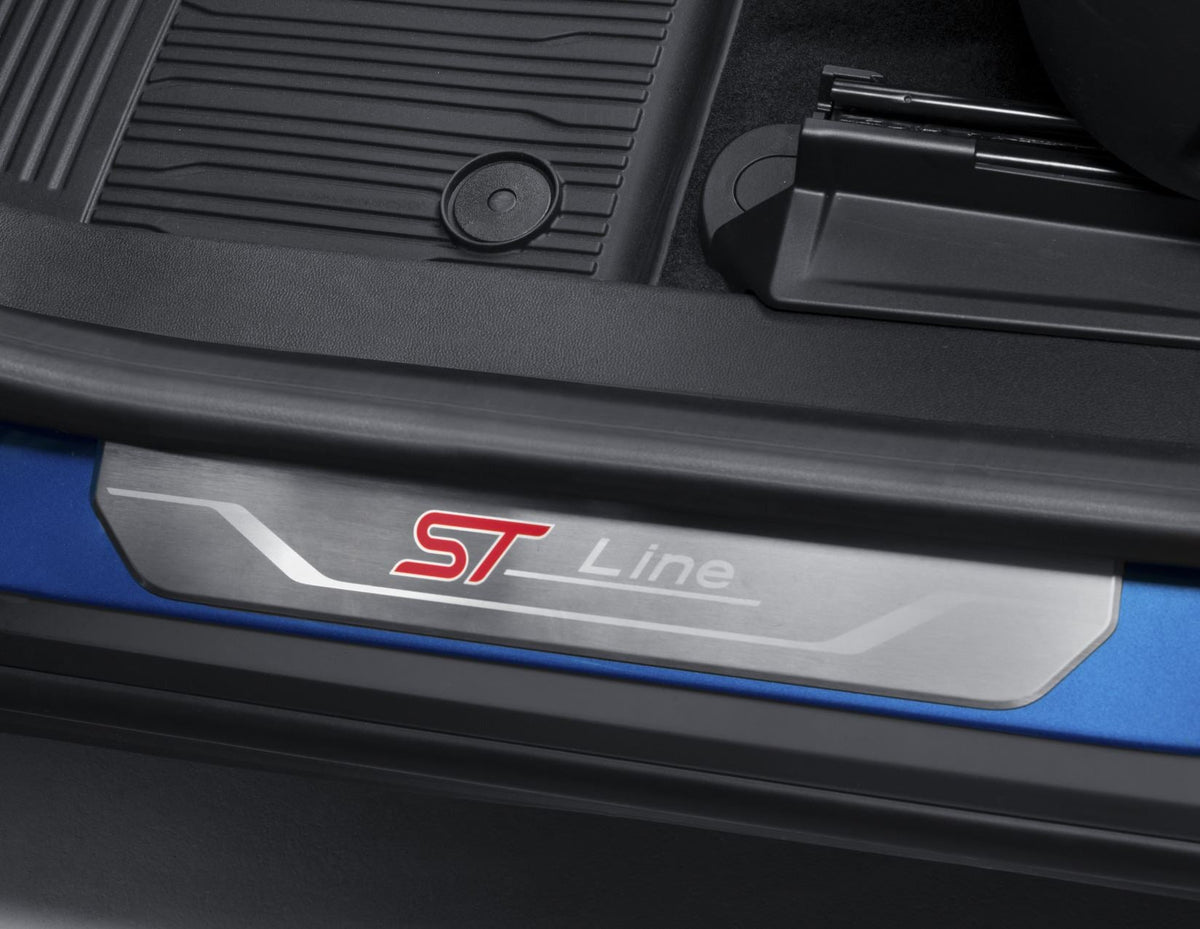 PUMA FROM 10/2019 SCUFF PLATE FRONT,WITH ST-LINE LOGO