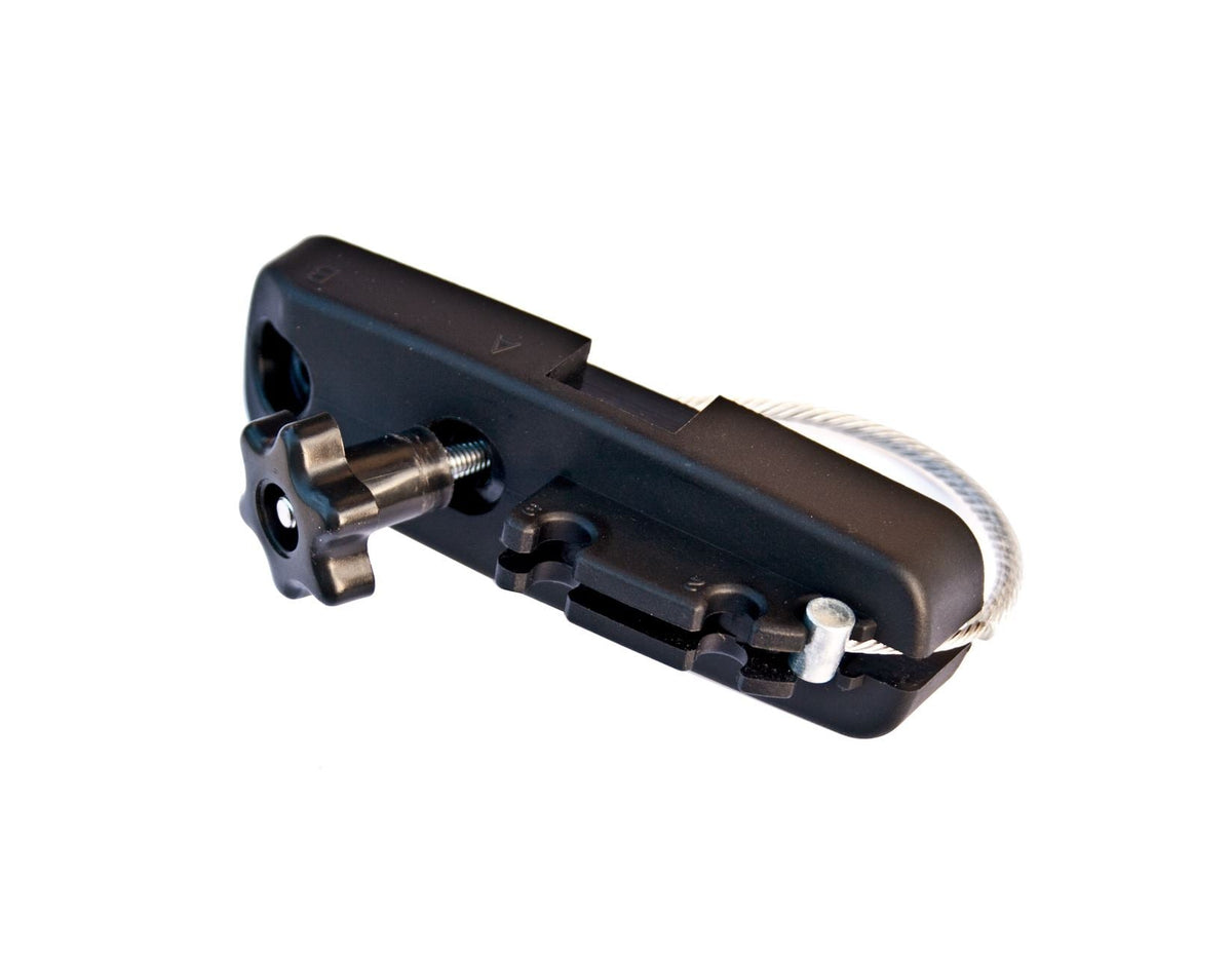 G3* ELEGANCE EUROPE 330L ROOF BOX LOCKABLE DUAL OPENING EMBOSSED MATT BLACK