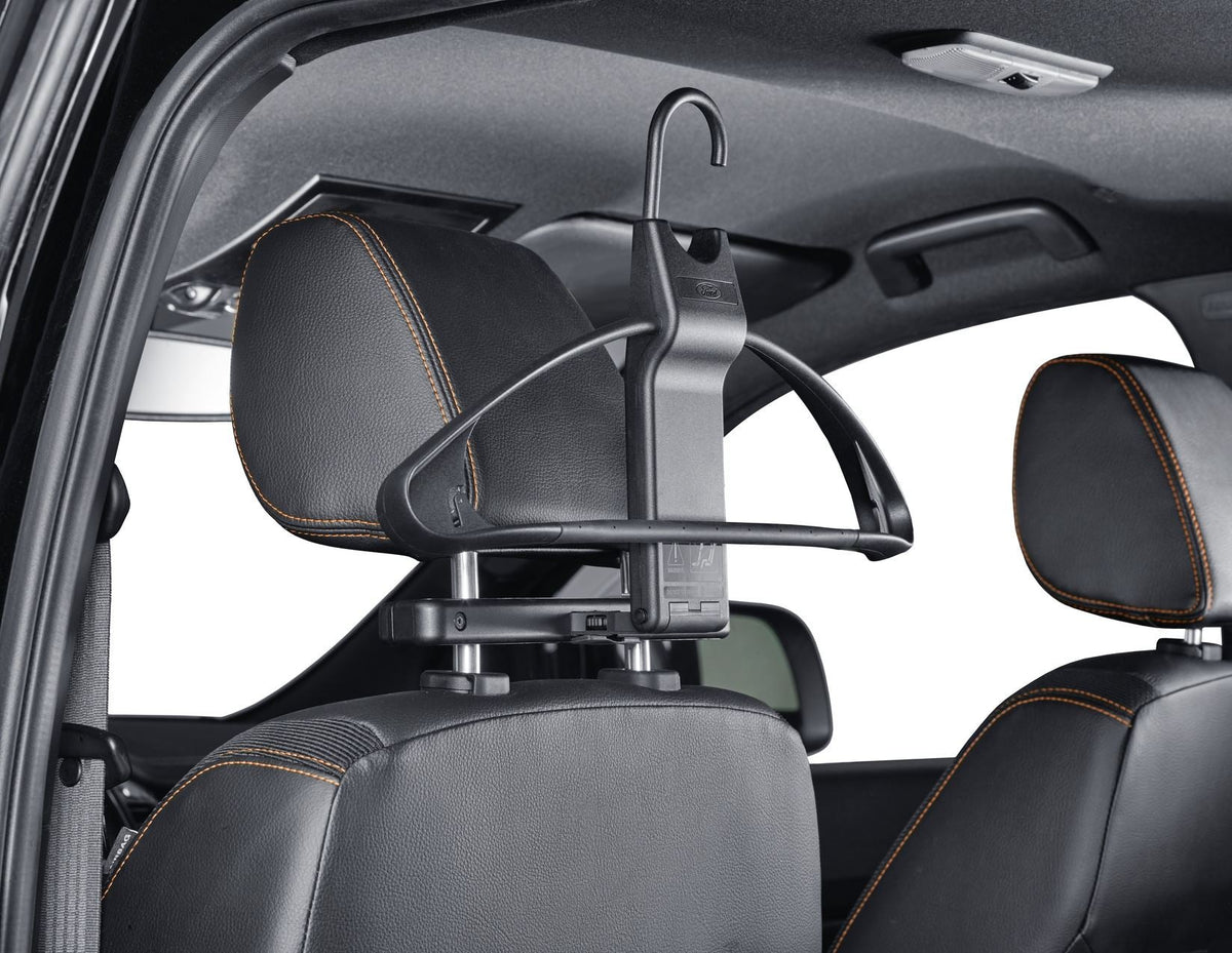 COAT HANGER WITH DOCKING UNIT,MATT BLACK