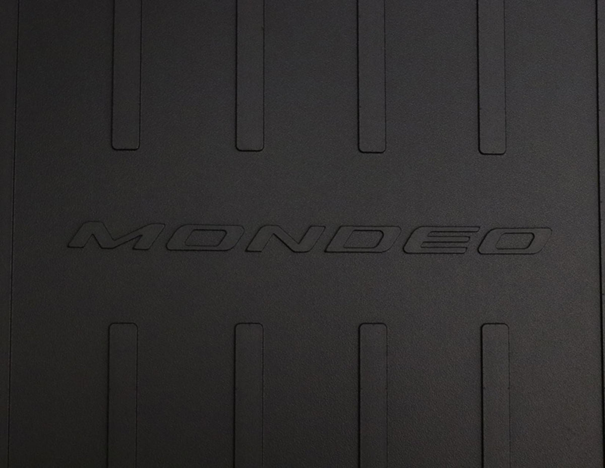MONDEO ESTATE RUBBER BOOT FLOOR MAT 30MM RAISED EDGE ALL-WEATHER LOAD COMPARTMENT TRAY WITH LOGO 2014-2022