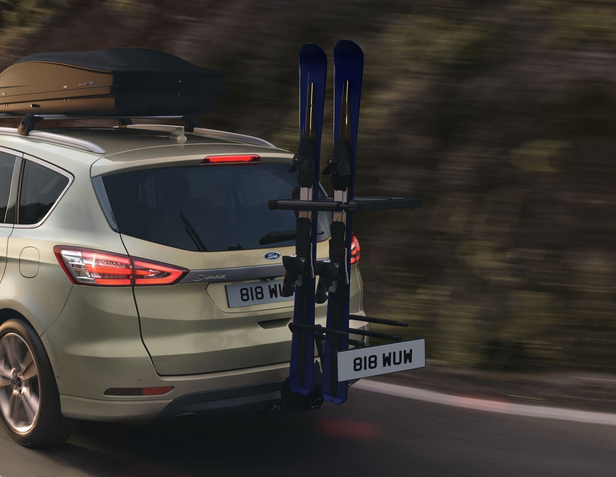 MOTTEZ* SKI & SNOWBOARD CARRIER TOW BAR MOUNTED