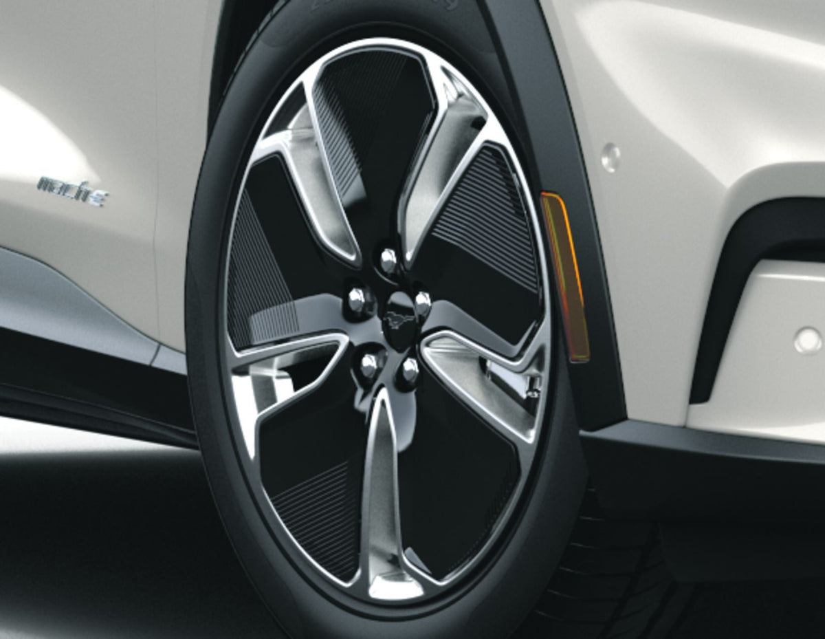 MUSTANG MACH-E SINGLE 19" AERO WHEEL TRIM HUB CAP COVER SHADOW SILVER BLACK 2020-ONWARDS