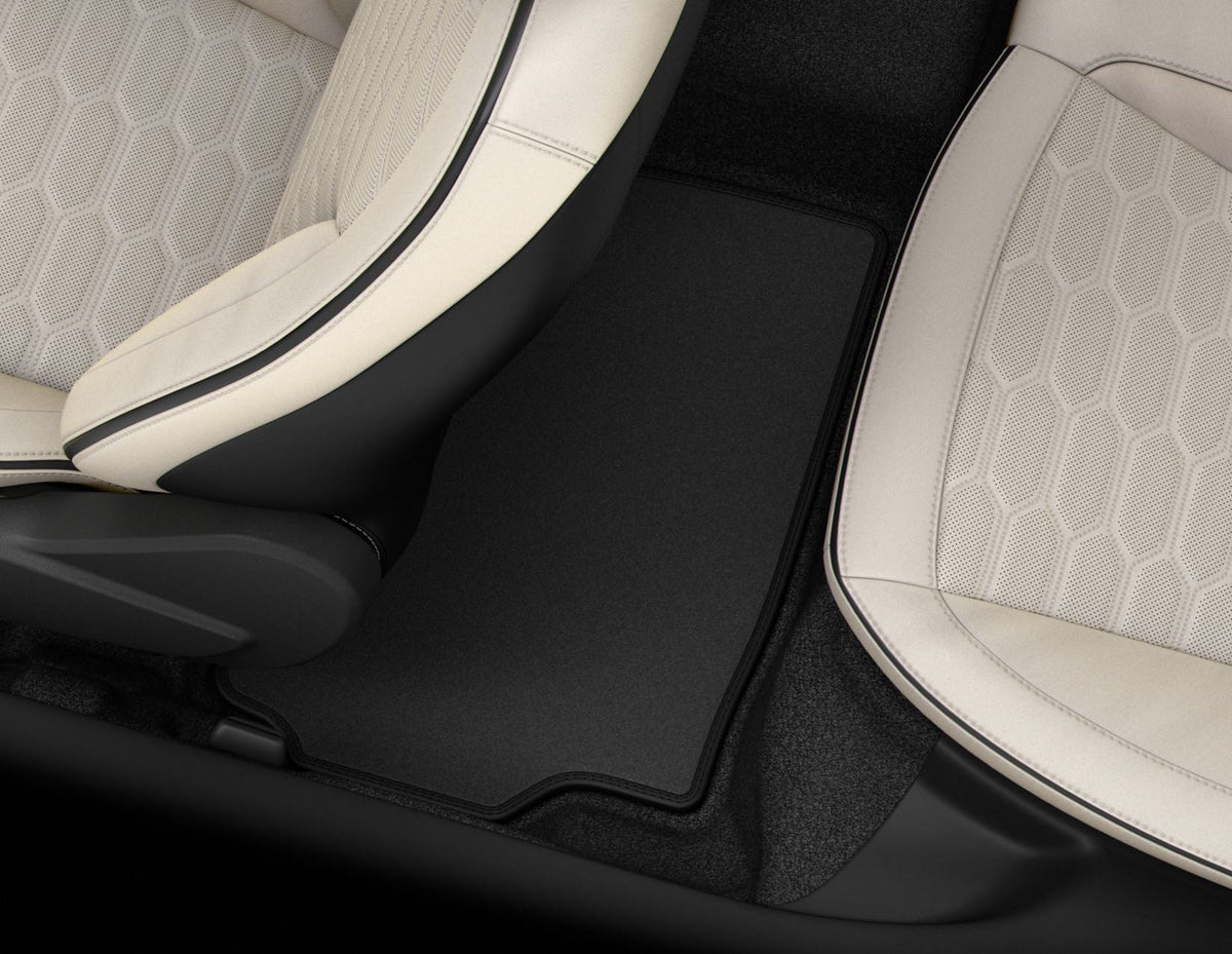 MONDEO FROM 09/2014 VELOUR FLOOR MATS ,FRONT AND REAR,BLACK