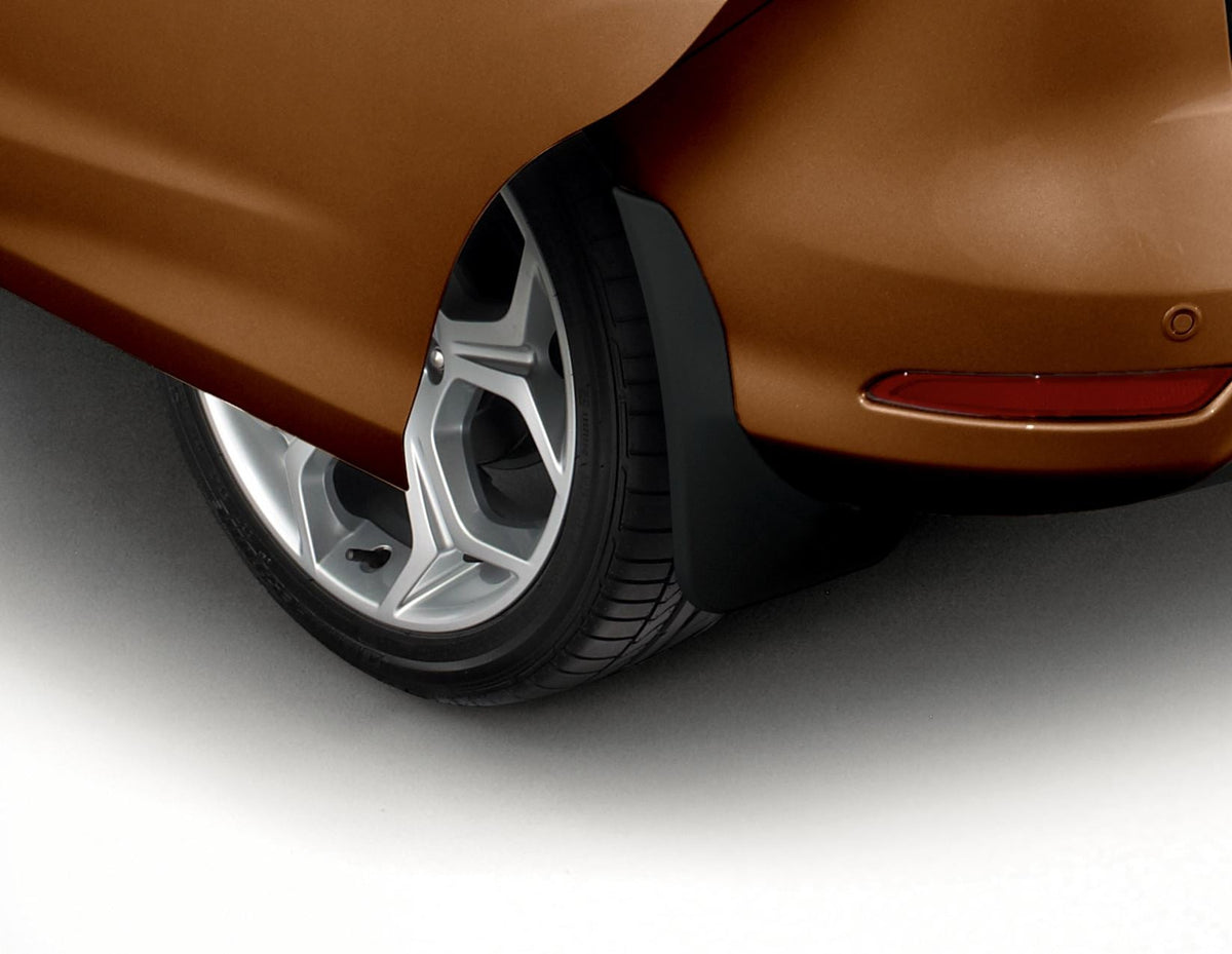 B-MAX MUD FLAPS 08/2012 09/2017