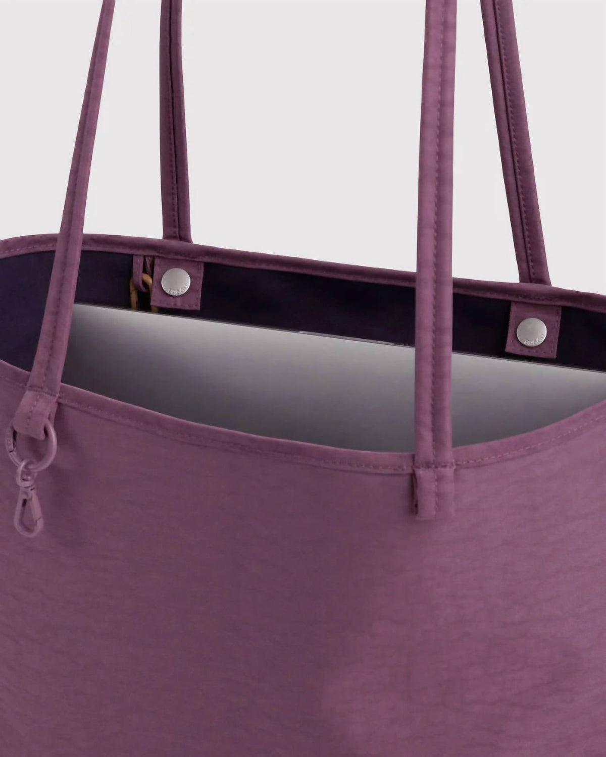 Women's Medium Nylon Reversible Tote Bag In Wild Plum Mix
