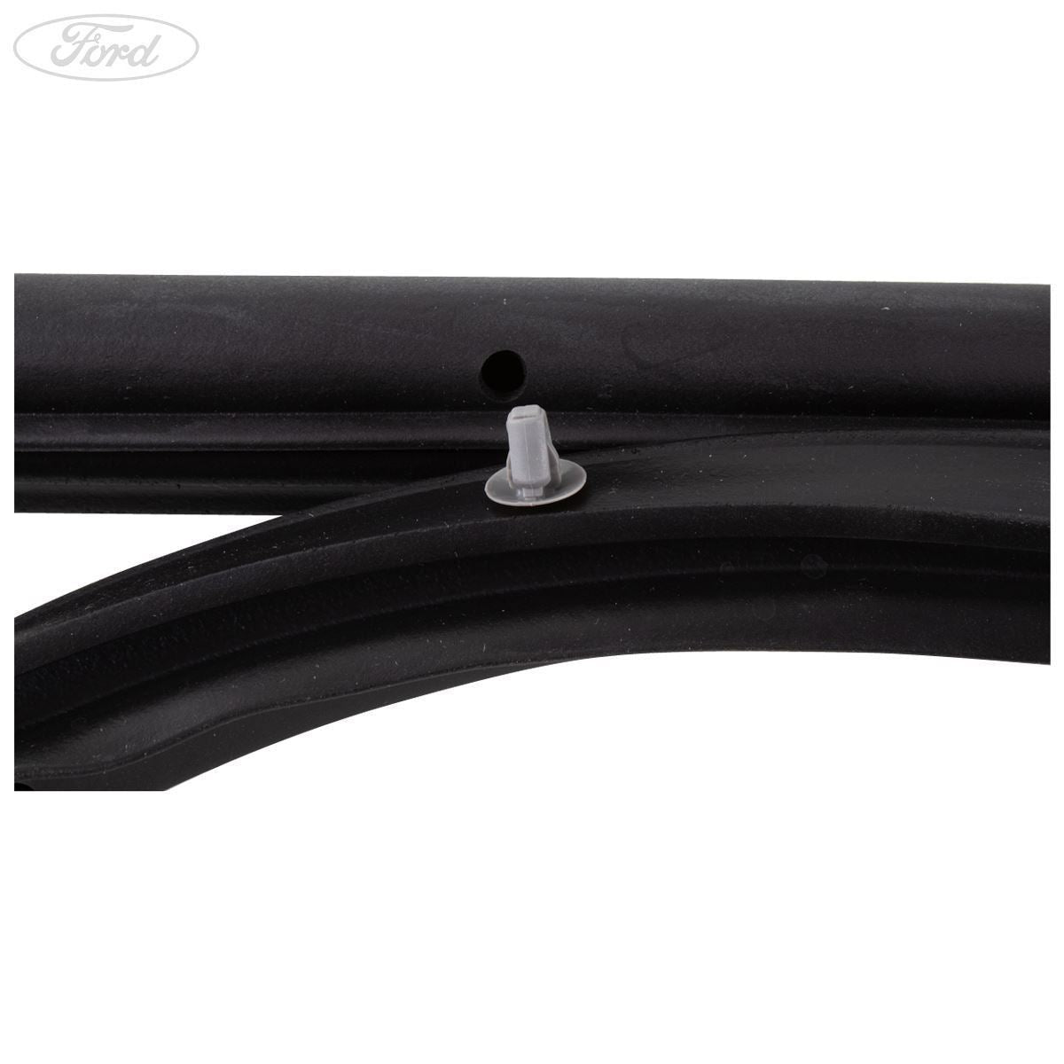 FIESTA FRONT N/S DOOR WINDOW WEATHERSTRIP SEAL 2014-