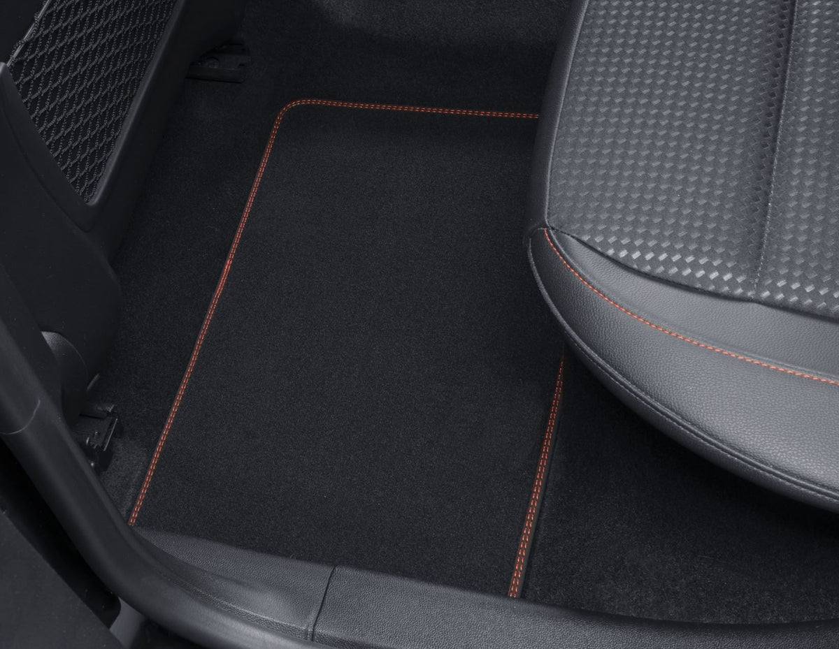 FOCUS REAR VELOUR CARPET FLOOR MATS CONTOURED BLACK WITH RED STITCHING 2018-2025