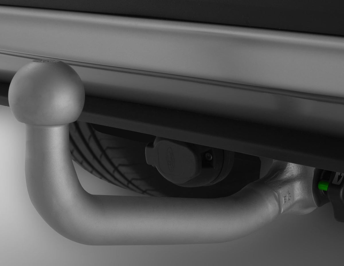 DETACHABLE TOW BAR