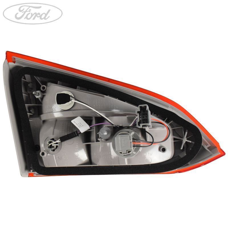 FOCUS O/S REAR INNER LED TAIL LIGHT LAMP 2014-2019