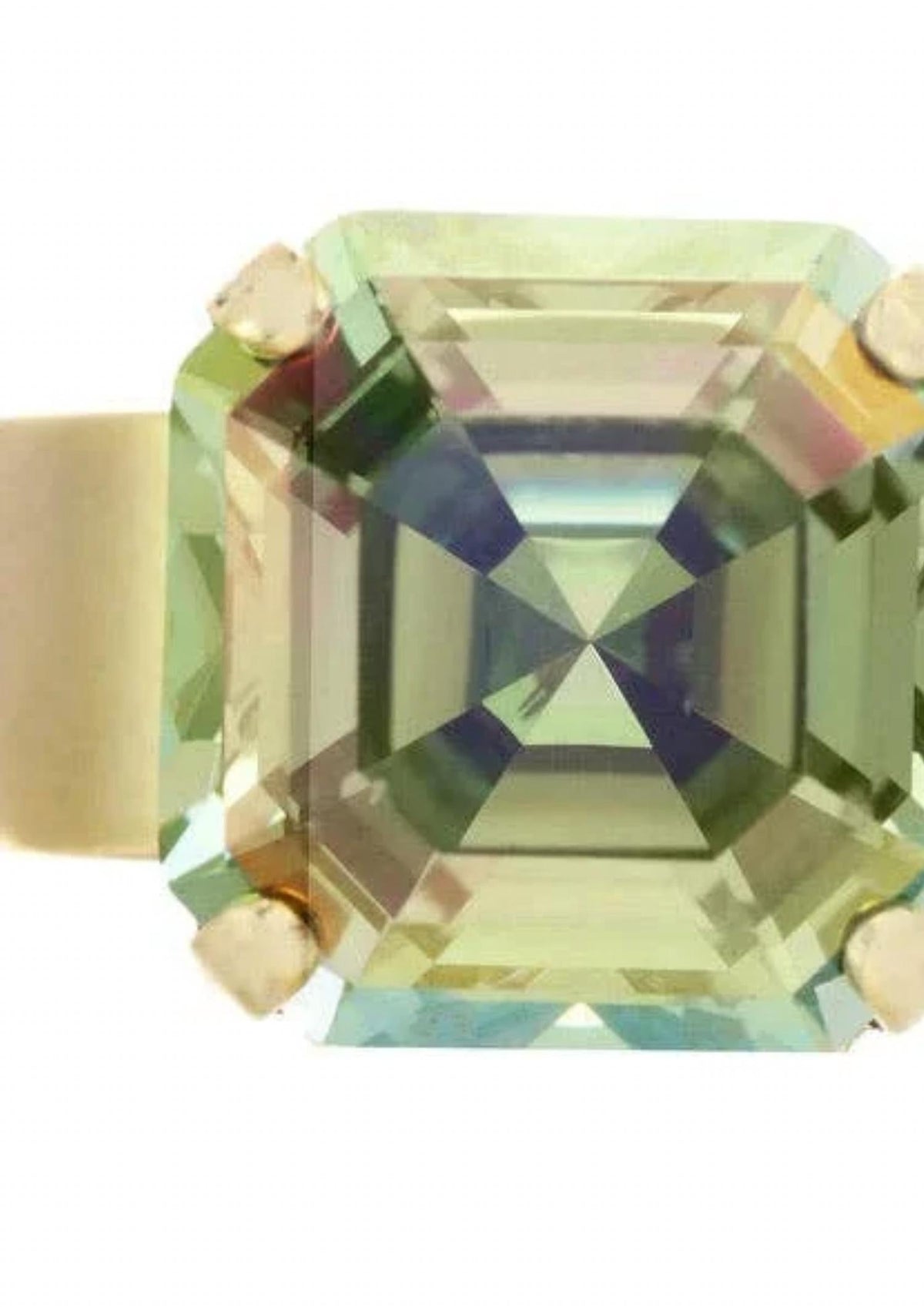 Women's Solitaire Ring In Green
