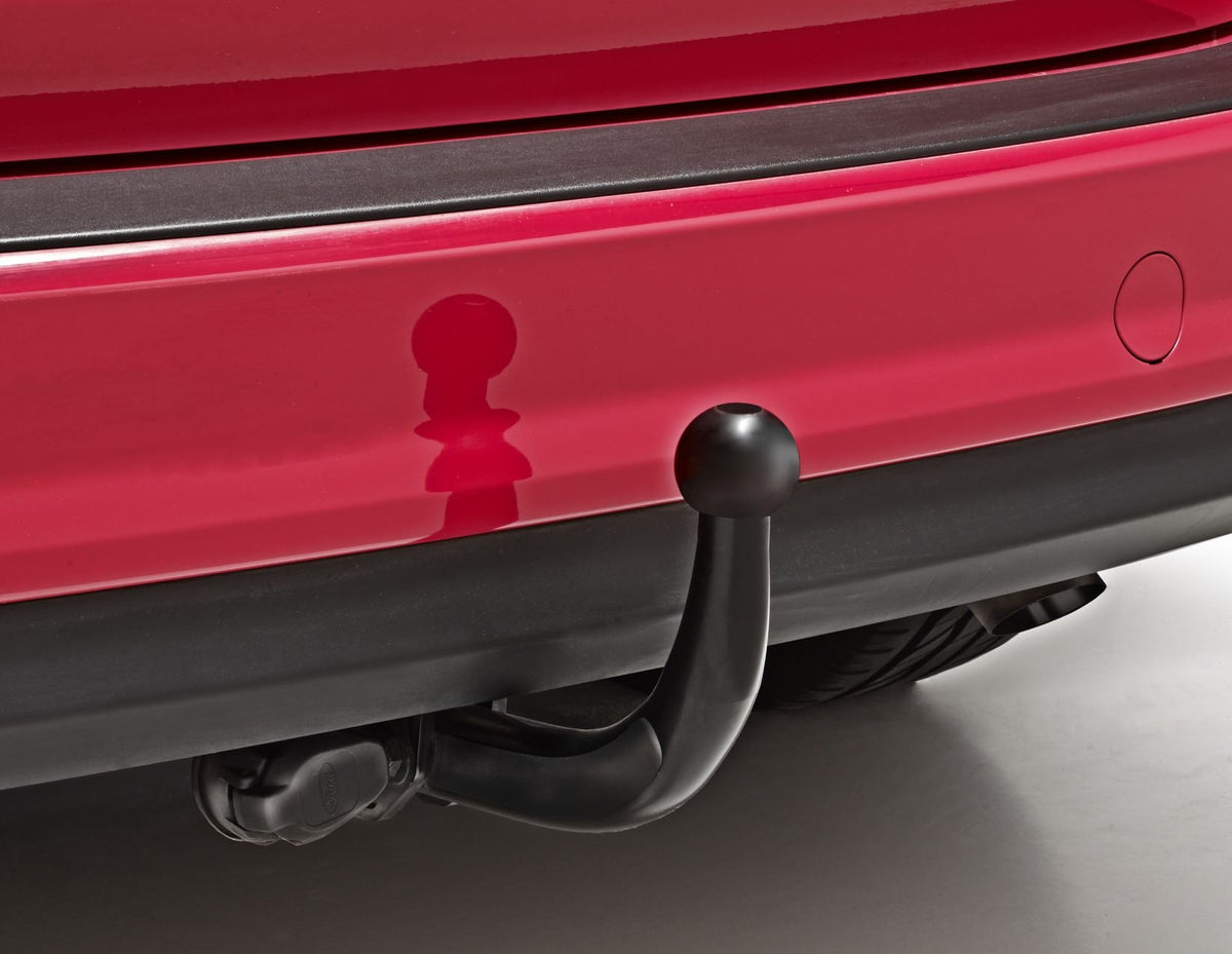 C-MAX FIXED TOW BAR 11/2015 09/2017, VEHICLES WITH DIESEL ENGINES WHICH ARE NOT EQUIPPED WITH CONNECTORS FOR THE TOW BAR ELECTRICAL KIT.