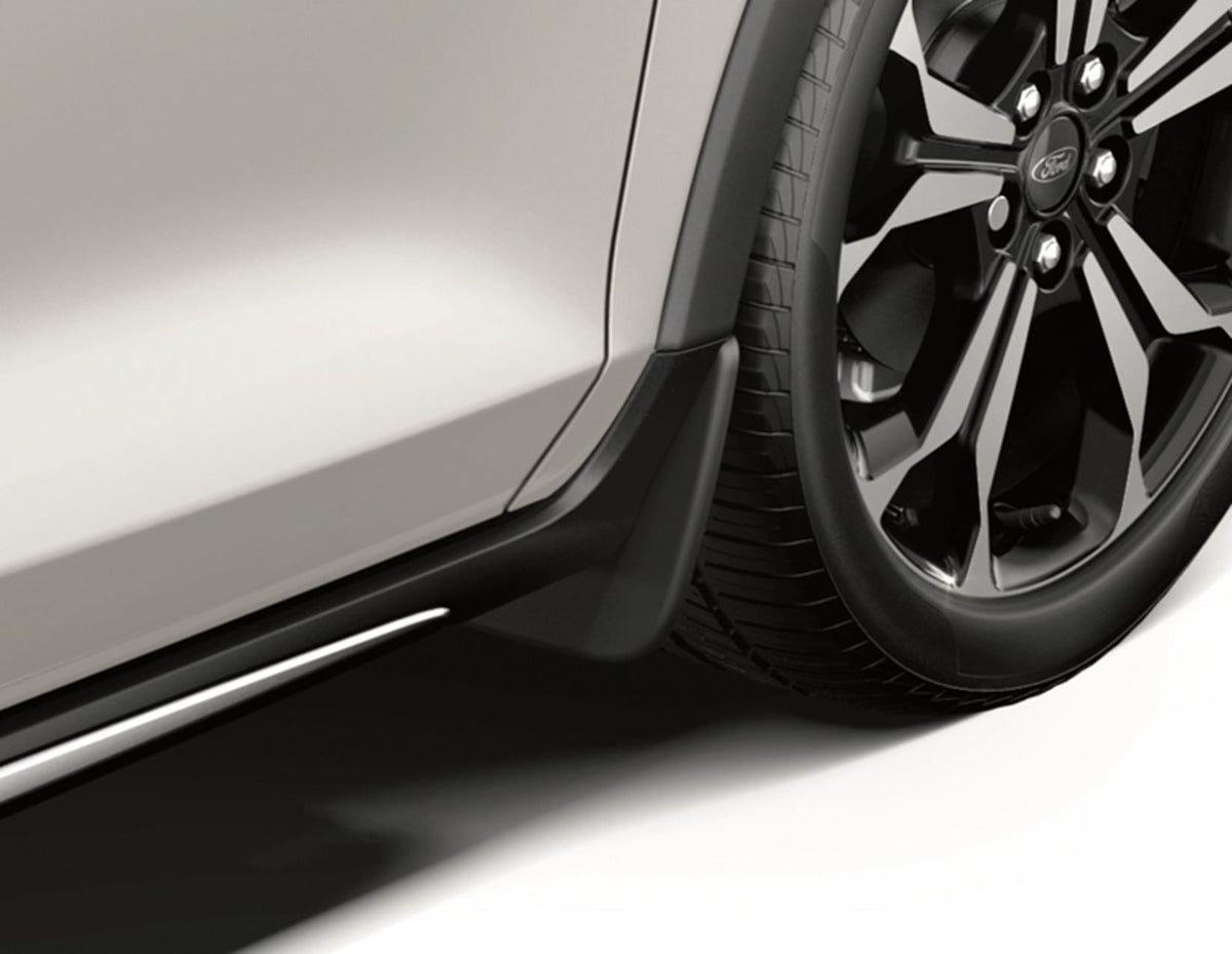 FOCUS ESTATE FRONT MUD FLAPS CONTOURED SPLASH GUARDS KIT WITHOUT DRESS UP KIT 2018-2025