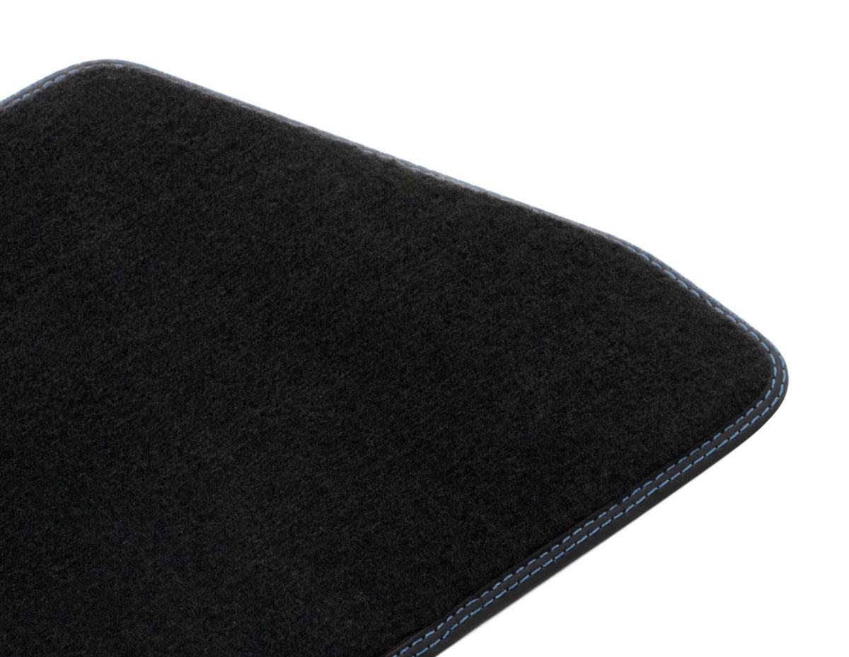TRANSIT TOURNEO COURIER FRONT CARPET FLOOR MATS CONTOURED BLACK WITH BLUE STITCHING 2023-ONWARDS