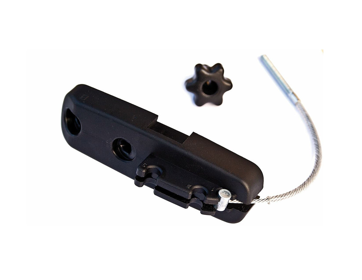 G3* ELEGANCE EUROPE 330L ROOF BOX LOCKABLE DUAL OPENING EMBOSSED MATT BLACK