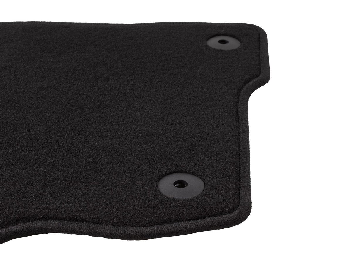 EDGE FROM 01/2016 CARPET FLOOR MATS BLACK,FRONT