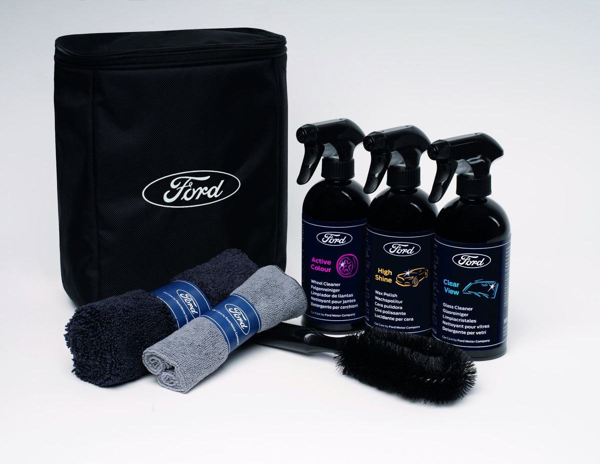 CLEANING KIT FOR VEHICLE EXTERIOR