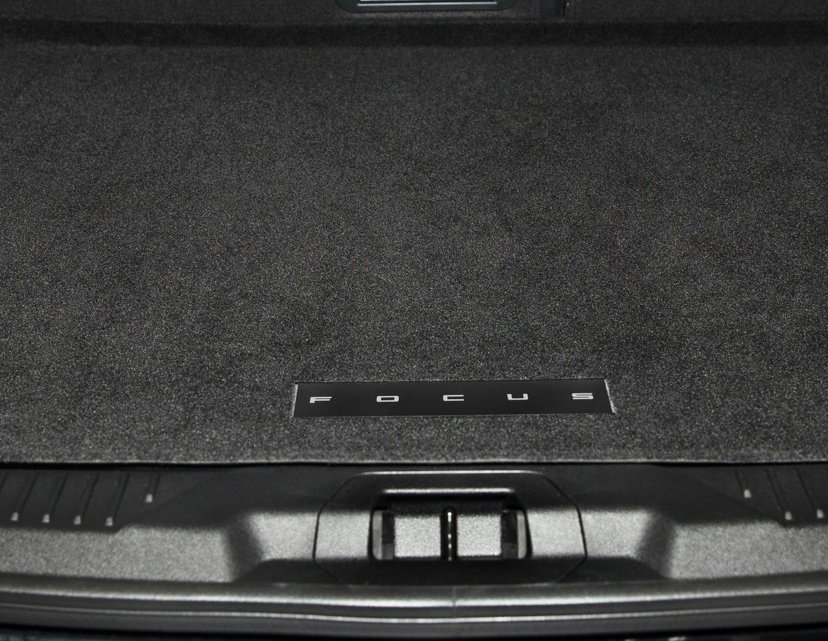 FOCUS BOOT FLOOR MAT REVERSIBLE LOAD COMPARTMENT LINER WITH LOGO 2018–2025