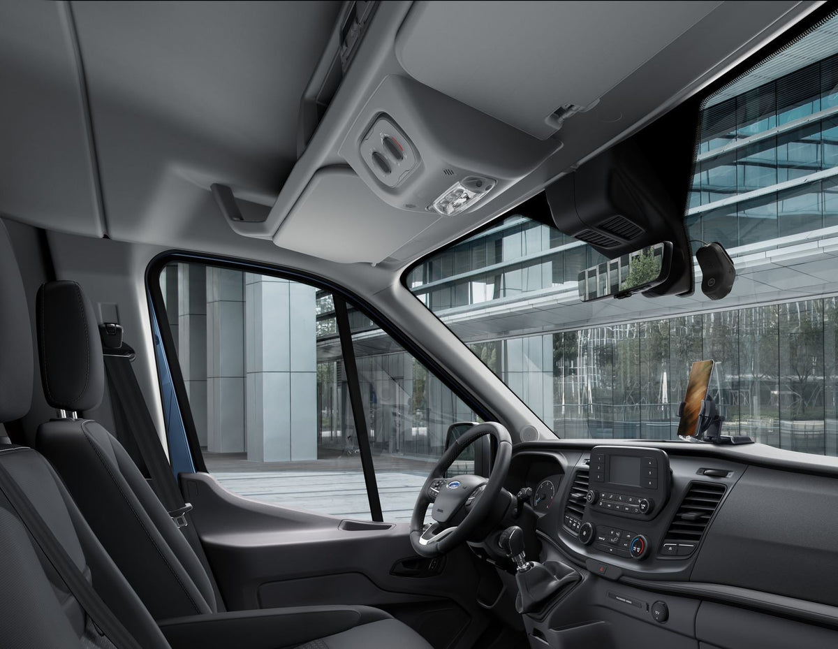 DIGITAL REAR VIEW MIRROR WITH OPTIONAL FITTING 01/2014