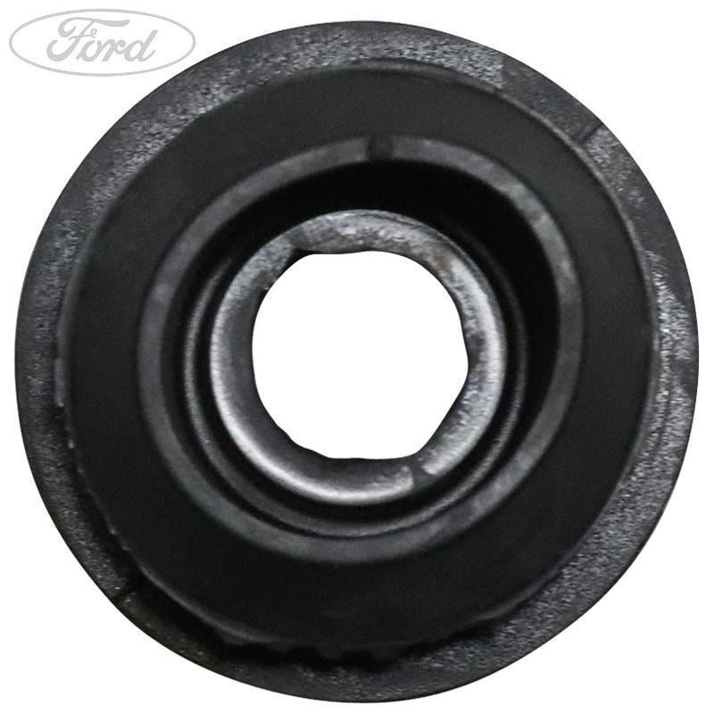 RADIATOR SUPPORT INSULATOR