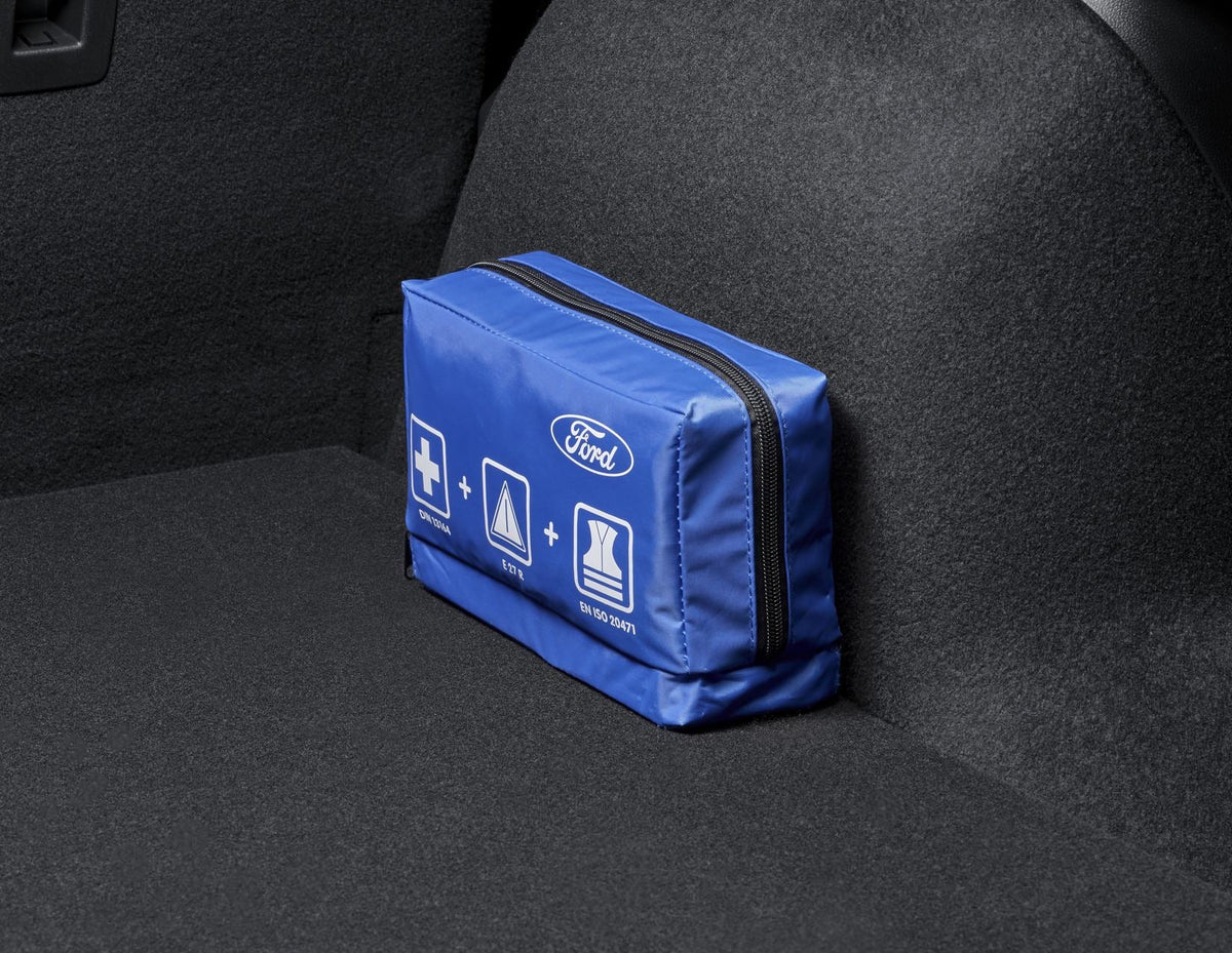 PREMIUM FIRST AID KIT WITH WARNING TRIANGLE AND WARNING VEST