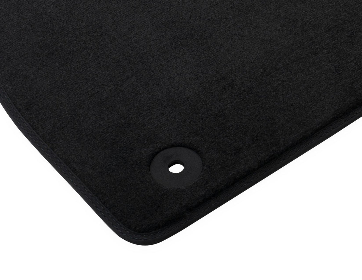 TRANSIT TOURNEO COURIER FRONT CARPET FLOOR MATS CONTOURED BLACK WITH DRIVER SIDE FIXINGS 2023-ONWARDS