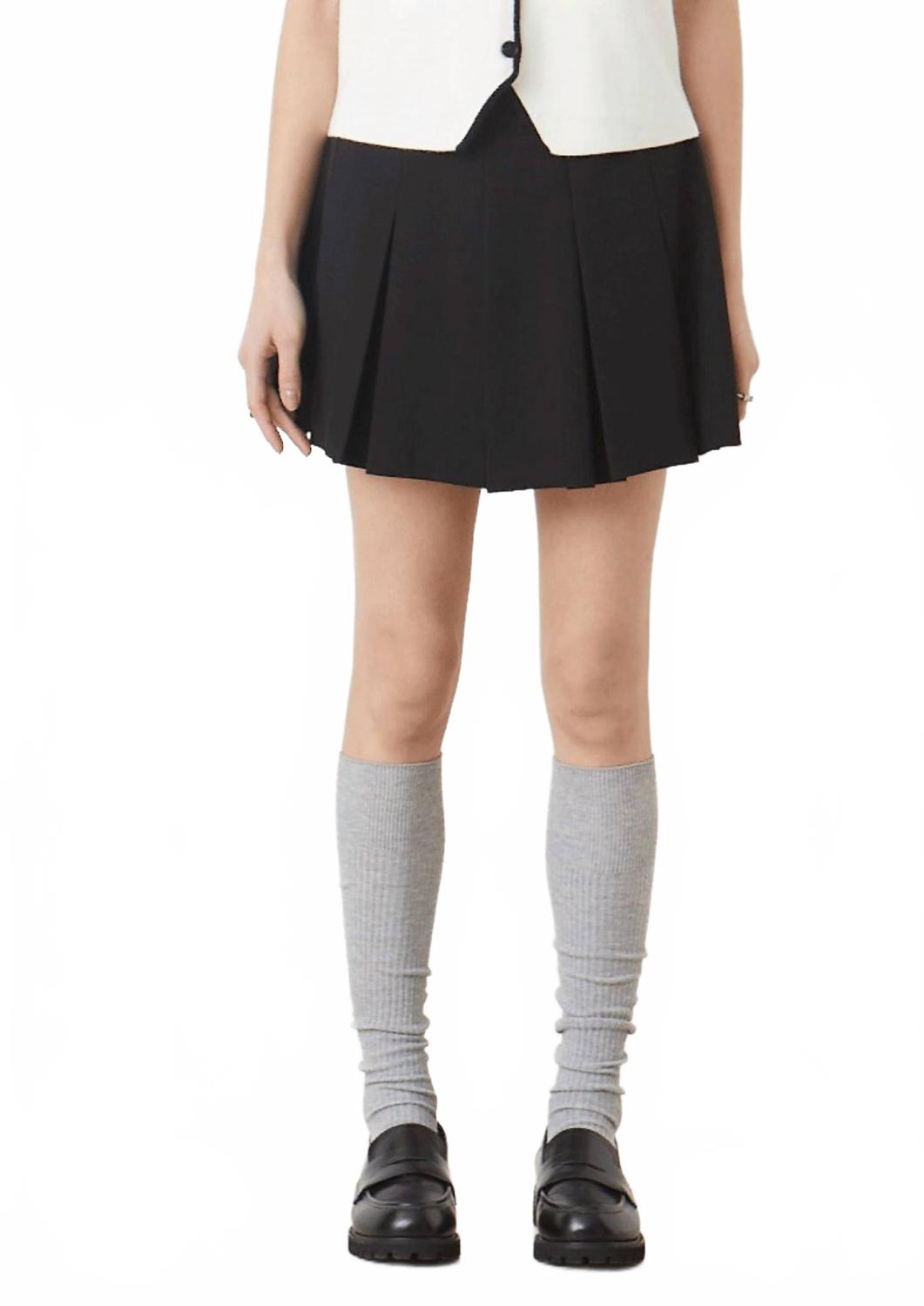 Bento Skirt In Noir