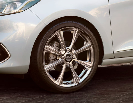 FIESTA/FIESTA VAN 18" ALLOY WHEEL 8-SPOKE DESIGN POLISHED FINISH 2017-2023 2238248